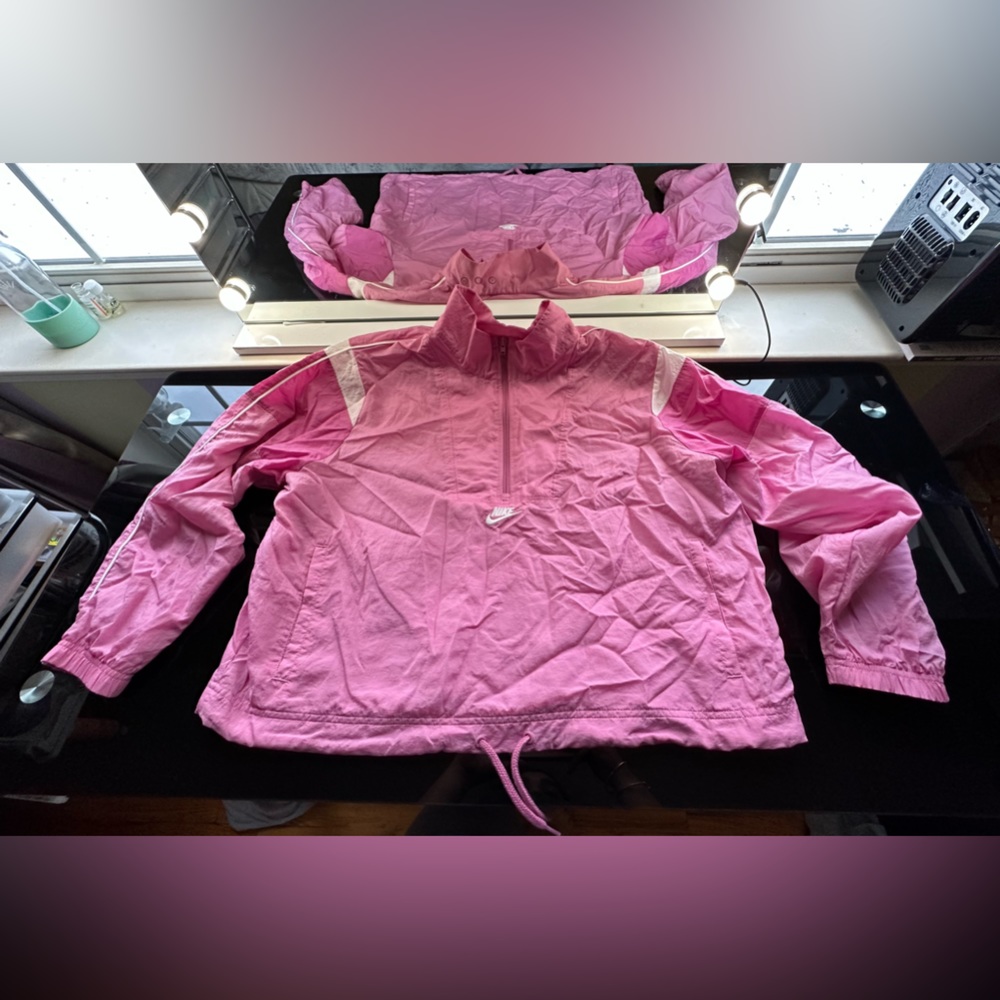Nike windbreaker